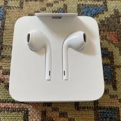 アップル　iPhone 有線　純正イヤホン　ライトニング