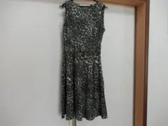 セール！【美品】Zara　ザラ　ワンピース　レディース　アニマル柄