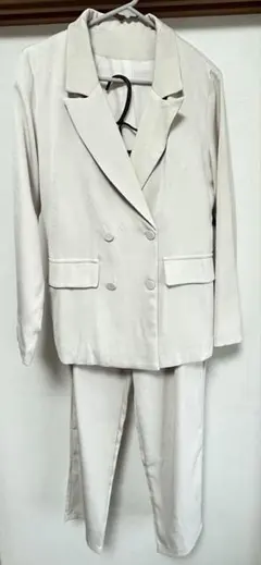 レディースパンツセットアップ 白