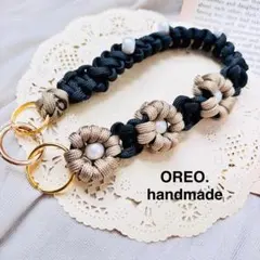 OREO. handmade パラコードストラップ