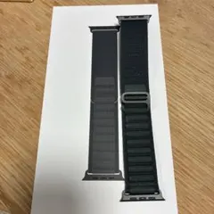 Apple Watch ダークグリーンアルパインループ ブラックチタニウム