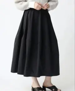 新品未使用ヤマダヤAga タフタコクーンスカート