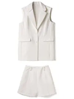 バックスリットジレXハイウエストショートパンツセットアップ