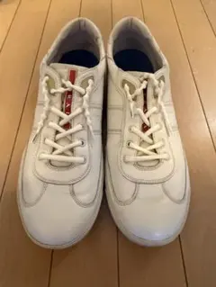 PRADA レザー ホワイトスニーカー 美品のサムネイル