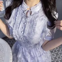 evelyn 最新作　ラメフリル花柄op ブルー　新品未使用