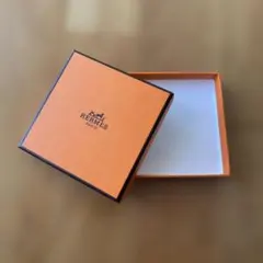 エルメス　HERMES 箱