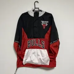 Chicago Bulls ナイロンジャケット ハーフジップのサムネイル