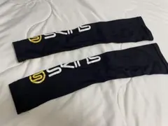 skins アームカバー　着圧　エクササイズ　トレーニング　筋トレ　XXSサイズのサムネイル