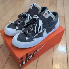 Nike BLAZER LOW/SACAI ナイキ　サカイ　ブレーザー