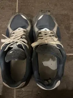 ニューバランスNB 2002r ネイビー 27.5