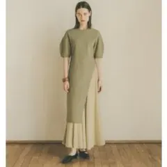 CLANE クラネ　SLANT CUT THERMAL TOPS カーキ Sのサムネイル