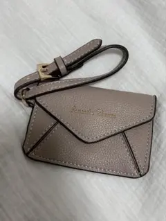 サマンサタバサ　パスケース　ベージュ　Samantha Thavasa