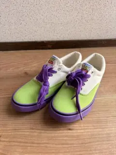 トイストーリー　バズ・ライトイヤー　スニーカー ディズニー