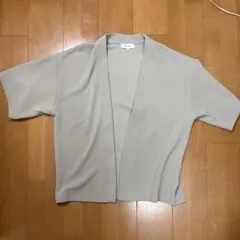 PLUS ONE カーディガン ベージュ Mサイズのサムネイル