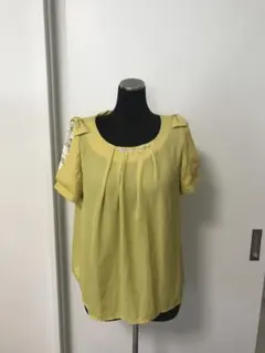 PATTERN 肩レース　パフスリブラウス