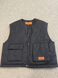 『グリーンレーベルリラクシング別注・ユニバーサルオーバーオール』ベスト黒