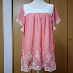 CALM 花柄刺繍 半袖ロングチュニック ピンクのサムネイル