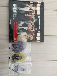 Snow Man BREAKOUT 初回盤A+ アクリルキーホルダー