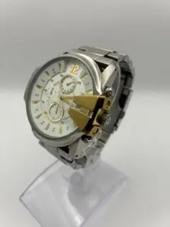 美品DIESEL DZ-4265 クロノグラフ SLV クオーツ 腕時計　稼働