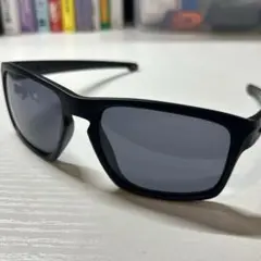 Oakley ブラック サングラス グレーレンズ