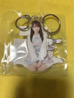 イコラブ　シナモロール　=LOVE アクリルキーホルダー　大谷英美里