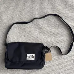 新品ダグ付、THE NORTH FACE K Shoulder Pouch