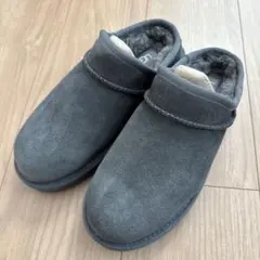 試着のみ　UGG アグ　Classic Micro スリッポンムートン　スリッパ