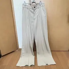 パンツ ベージュ オフィスカジュアル 就活 春