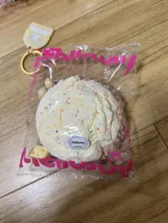 Mellojoy カップケーキか？ いちごミルクフォーム - メルカリ