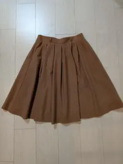 ブラウン プリーツスカート