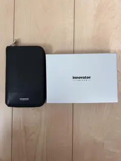 innovator 二つ折り財布 黒