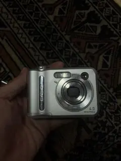 CASIO QV-R40 デジカメ　コンパクトカメラ　デジタルカメラ　平成