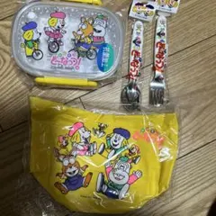 ドレミファどーなっつ　弁当箱 楽天市場】蔵出し プラお弁当箱 なつかしい「ドレミファどーなっ