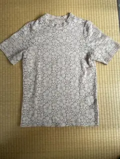 ベージュ 花柄レース 半袖カットソーのサムネイル