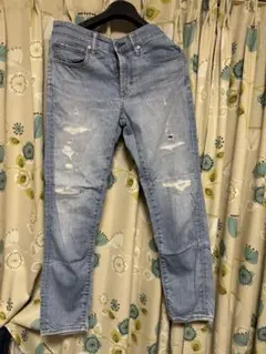 Levi's ストレートデニム ダメージ加工 ライトブルー - メルカリ