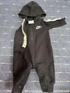 Nike ブラックロンパース 黒色