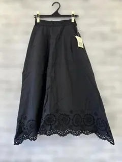 スカラップ 裾レース 刺繍 ロングスカート ブラック カットワーク