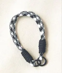 ☆新品！配色ドローコード スマホハンドストラップ