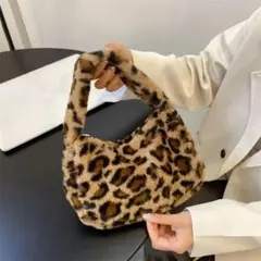 レオパード柄 ファーバッグ ヒョウ柄 ハンドバッグ ふわふわ 秋冬 ミニバッグ