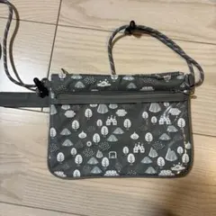 ドラゴンクエスト サコッシュ グレーのサムネイル
