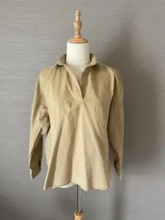 earth music&ecology スキッパーシャツ ベージュ 綿100%