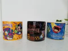 ディズニー　2009ハロウィン他マグカップ美品　3個セット美品