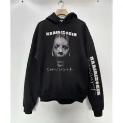 ★早い者勝ちSALE ！★RAMMSTEIN ラムシュタイン パーカー BALENCIAGA - vetements RAMMSTEIN ラムシュタイン フーディーの通販