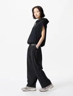 未使用タグ付きUNIQLO ウルトラストレッチアクティブワイドパンツ丈短め