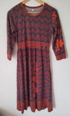 【値下げ】モダン 花柄 長袖ロングワンピース 暖かい