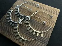 幾何学的デザイン フープピアス 2セット