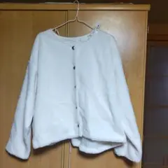 ホワイトファー風ジャケット