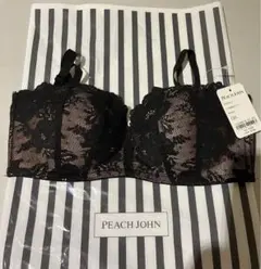 ★新品・未使用★ PEACH JOHN ブラック ミラクルブラ C65