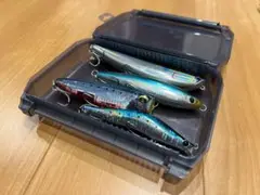 新品未使用　ブルーブルー　ルアーセット 収納ケース付き 最 安値 でアウトドア・釣り・旅行用品 - ブルーブルー ルアー