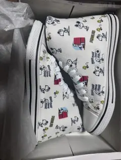 非売品スヌーピーハイカットスニーカー